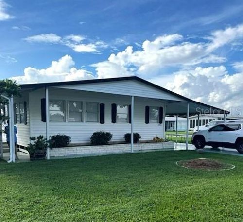 5421 Powhattan St, ZEPHYRHILLS, FL, 33542-1953 | Card Image