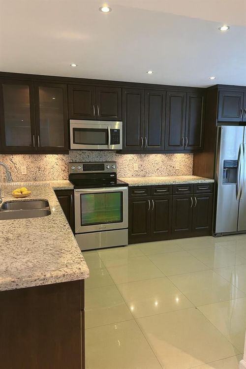 apt-207t-13001 Sw 15th Ct, Pembroke Pines, FL, 33027-2463 | Card Image