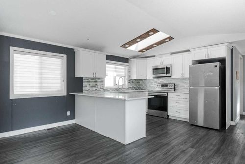 216 Harpe Way, Fort McMurray, AB, T9K2K8 | Card Image