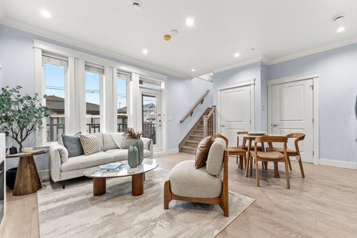2216 Mannering Ave, Vancouver, BC, V5N3C4 | Card Image
