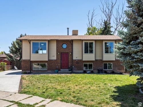 224 1950, Clearfield, UT, 84015-2097 | Card Image