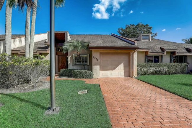 6778 Versailles Ct, Condo with 2 bedrooms, 3 bathrooms and null parking in Lake Worth FL | Image 28