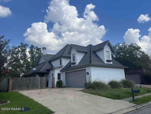 110 Croft Row, Lafayette, LA, 70503 | Card Image