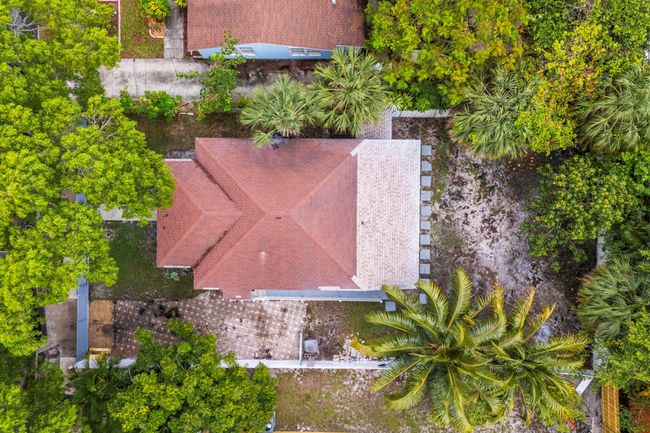 422 49 Th St, House other with 2 bedrooms, 1 bathrooms and null parking in West Palm Beach FL | Image 19