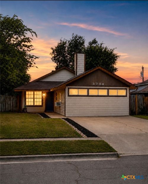 3704 Trotwood Trl, Killeen, TX, 76543-2716 | Card Image
