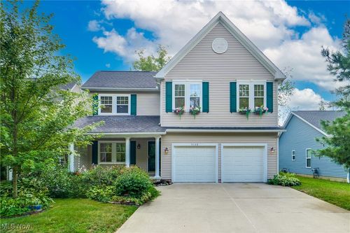 3108 Vermont Pl, Akron, OH, 44312-5986 | Card Image