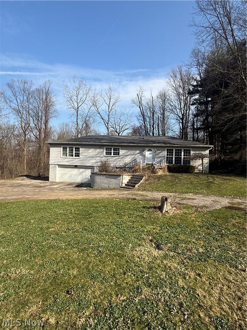 10076 Sherman Rd, Chesterland, OH, 44026-2340 | Card Image