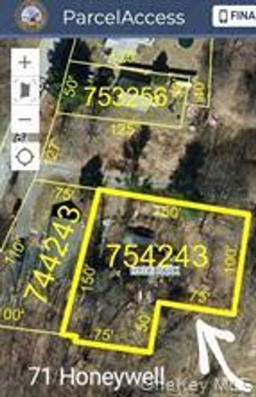 71 Honeywell Ln, Hyde Park, NY, 12538-2607 | Card Image