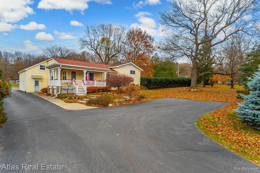 Ortonville Rd, Clarkston, MI 48348 #1