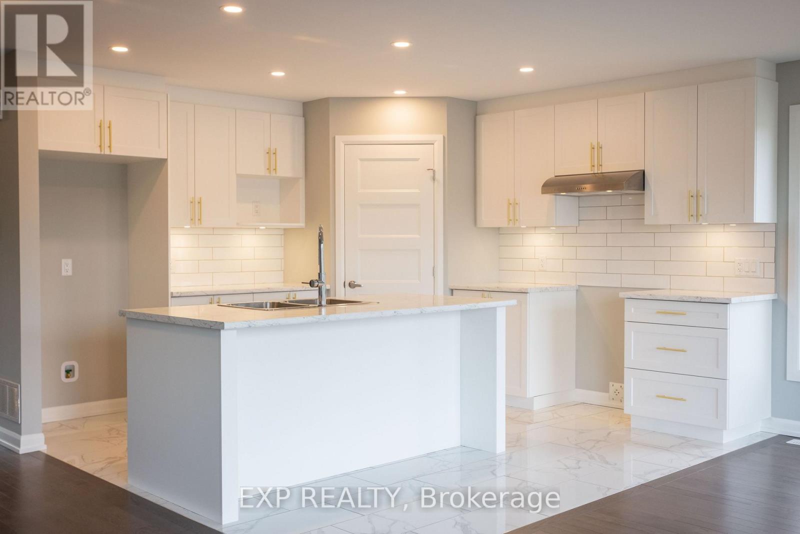 Residential in Alfred and Plantagenet 5