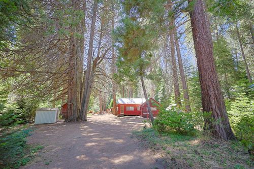 57989 Red Bud Ln, Badger, CA, 93603-9781 | Card Image