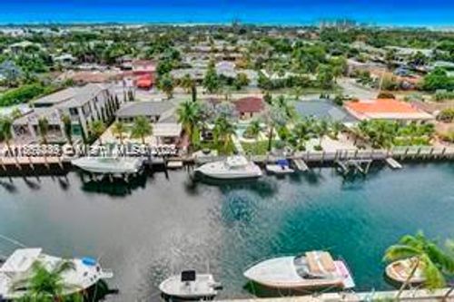 apt-610-2350 Ne 135th St, North Miami, FL, 33181-3530 | Card Image