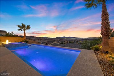 39 Hilltop Crest Street, House other with 4 bedrooms, 4 bathrooms and null parking in Henderson NV | Image 2