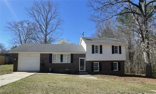 1536 Rossmore Dr, Fayetteville, NC, 28314-6200 | Card Image