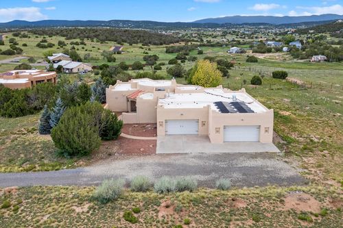 11 Noche Estrellado Ct, Edgewood, NM, 87015-7119 | Card Image