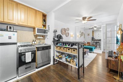 5H - 1420 York Avenue, Condo with 1 bedrooms, 1 bathrooms and null parking in New York NY | Image 3