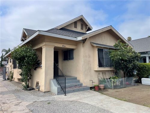 434 W 48th St, Los Angeles, CA, 90037-3128 | Card Image