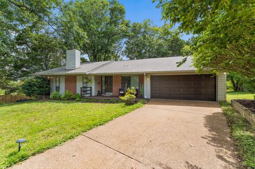 2601 Mesa Dr, Nashville, TN, 37217-3901 | Card Image