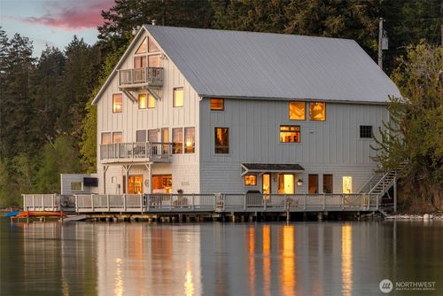 17257 Olympic View Rd Nw, Silverdale, WA, 98383-9706 | Card Image