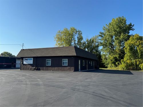 620 W Washington St, Geneva, NY, 14456-2120 | Card Image