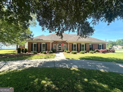 705 Newton Dr, Adel, GA, 31620-1644 | Card Image