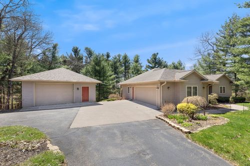 8133 Idol Ave Avenue, Sparta, WI, 54656 | Card Image