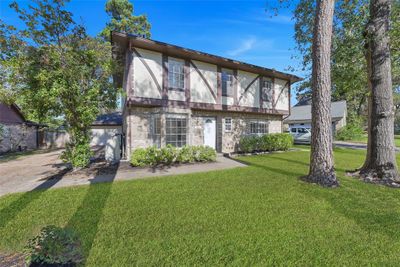 33 Lancelot Lane, House other with 4 bedrooms, 2 bathrooms and null parking in Conroe TX | Image 2