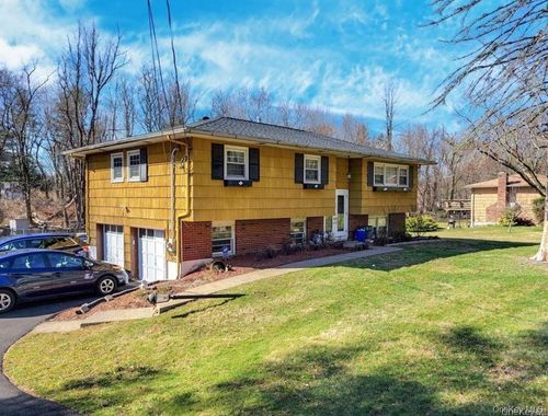 253 Hempstead Rd, Spring Valley, NY, 10977-1823 | Card Image