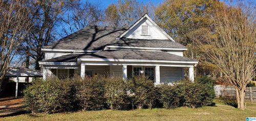 408 E 3rd St, Sylacauga, AL, 35150-3208 | Card Image