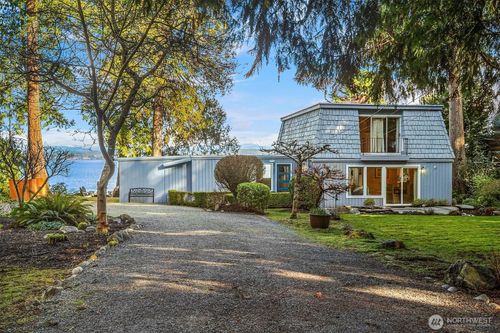 2197 Highland Dr, Camano Island, WA, 98282-6317 | Card Image