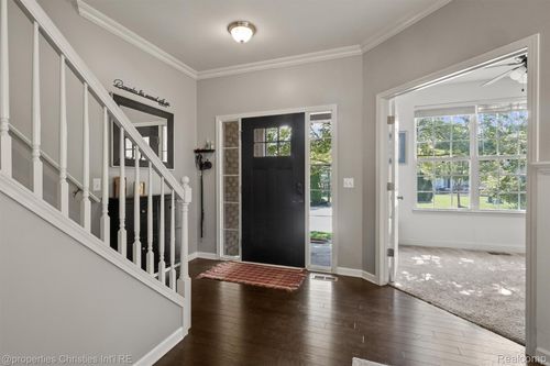 27087 Victoria Rd, Novi, MI, 48374-1003 | Card Image