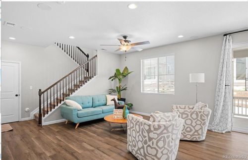 4633 S Nepal Way, Aurora, CO, 80015-5567 | Card Image