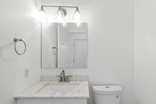 1004 E Fannin St, Home with 0 bedrooms, 0 bathrooms and null parking in Luling TX | Image 25