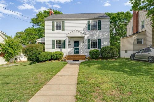 209 Huntington Blvd Ne, Roanoke, VA, 24012-3625 | Card Image