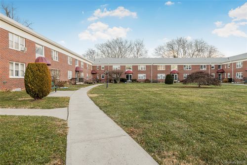 apt-1b-15 Winchester Ave, Yonkers, NY, 10710-5824 | Card Image