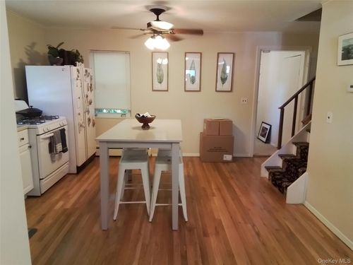 35 Doris Ave, Northport, NY, 11768-2014 | Card Image