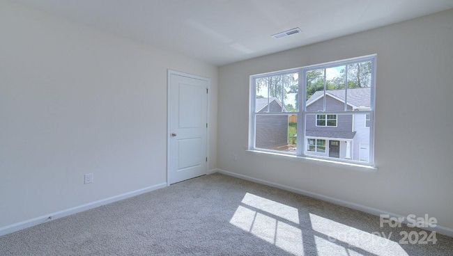 Secondary Bedroom upstairs | Image 14