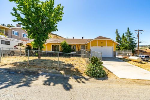 43230 Lookabout Rd, Lake Hughes, CA, 93532-1215 | Card Image