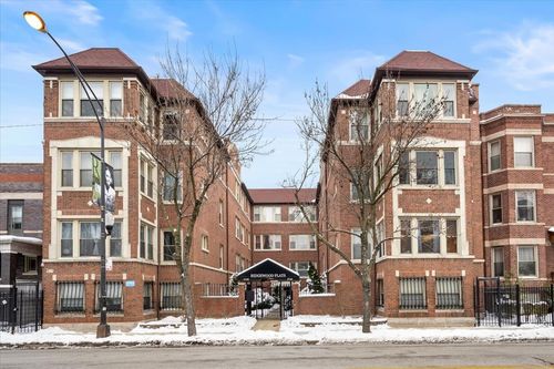apt-1-5741 N Ridge Ave, Chicago, IL, 60660-3972 | Card Image