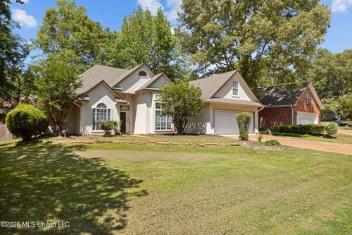 423 Pine Brake Cir, Ridgeland, MS, 39157-4130 | Card Image