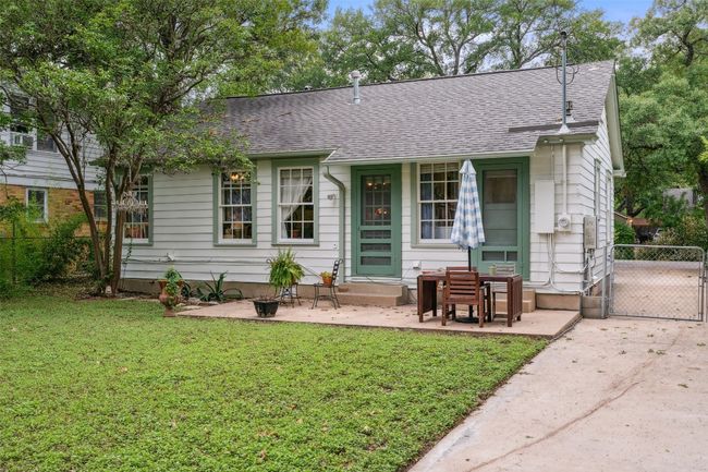 Back of house and back patio | Image 15