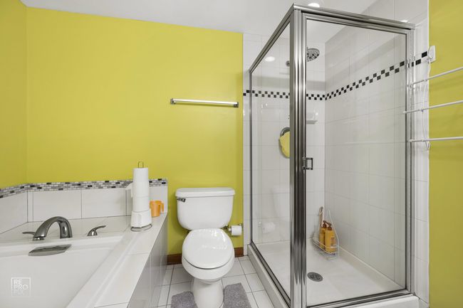 APT-406 - 4700 N Harlem Ave, Condo with 2 bedrooms, 2 bathrooms and 1 parking in Norridge IL | Image 17