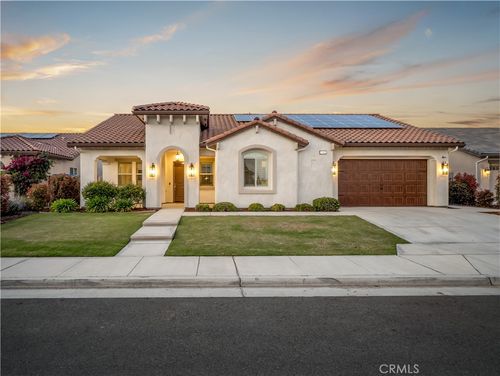 1943 Silverbrooke St, Kingsburg, CA, 93631-2754 | Card Image