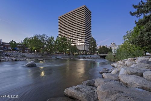 10e-100 N Arlington Ave, Reno, NV, 89501-1204 | Card Image