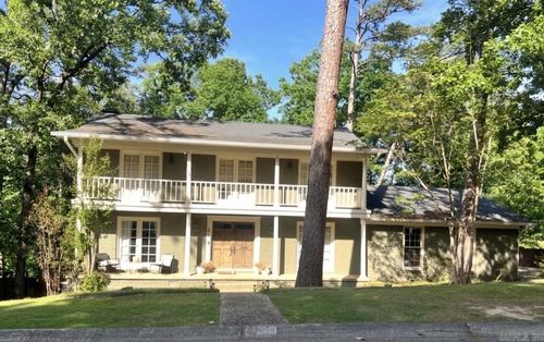 24 Huntington Rd, Little Rock, AR, 72227-2323 | Card Image