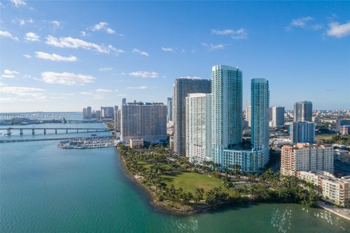 912-1900 N Bayshore Dr, Miami, FL, 33132-3001 | Card Image