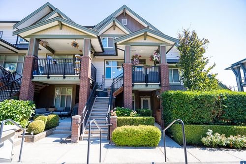 211 - 6655 192 Street, Townhouse with 3 bedrooms, 2 bathrooms and 2 parking in Surrey BC | Card Image