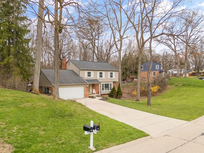 30347 Georgetown Dr, House other with 4 bedrooms, 3 bathrooms and null parking in Beverly Hills MI | Image 4