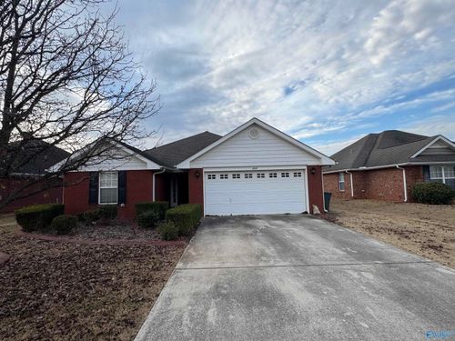 409 Summer Cove Cir Nw, Madison, AL, 35757-7582 | Card Image