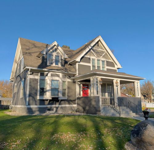 721 Labree Ave N, Thief River Falls, MN, 56701-1632 | Card Image